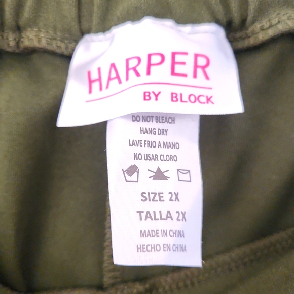 Women 2X shorts - Picture 3 of 3